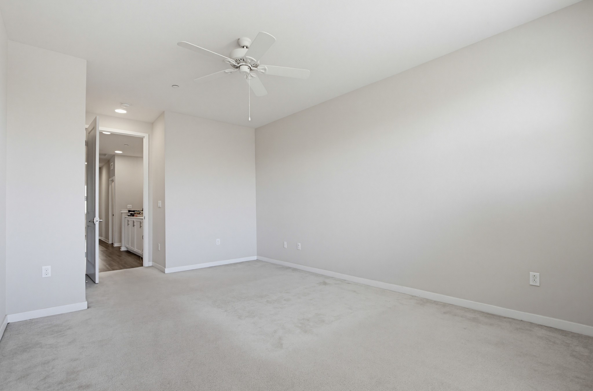 Virtual tour photo 34 of 53 for 788 Trunorth Cir