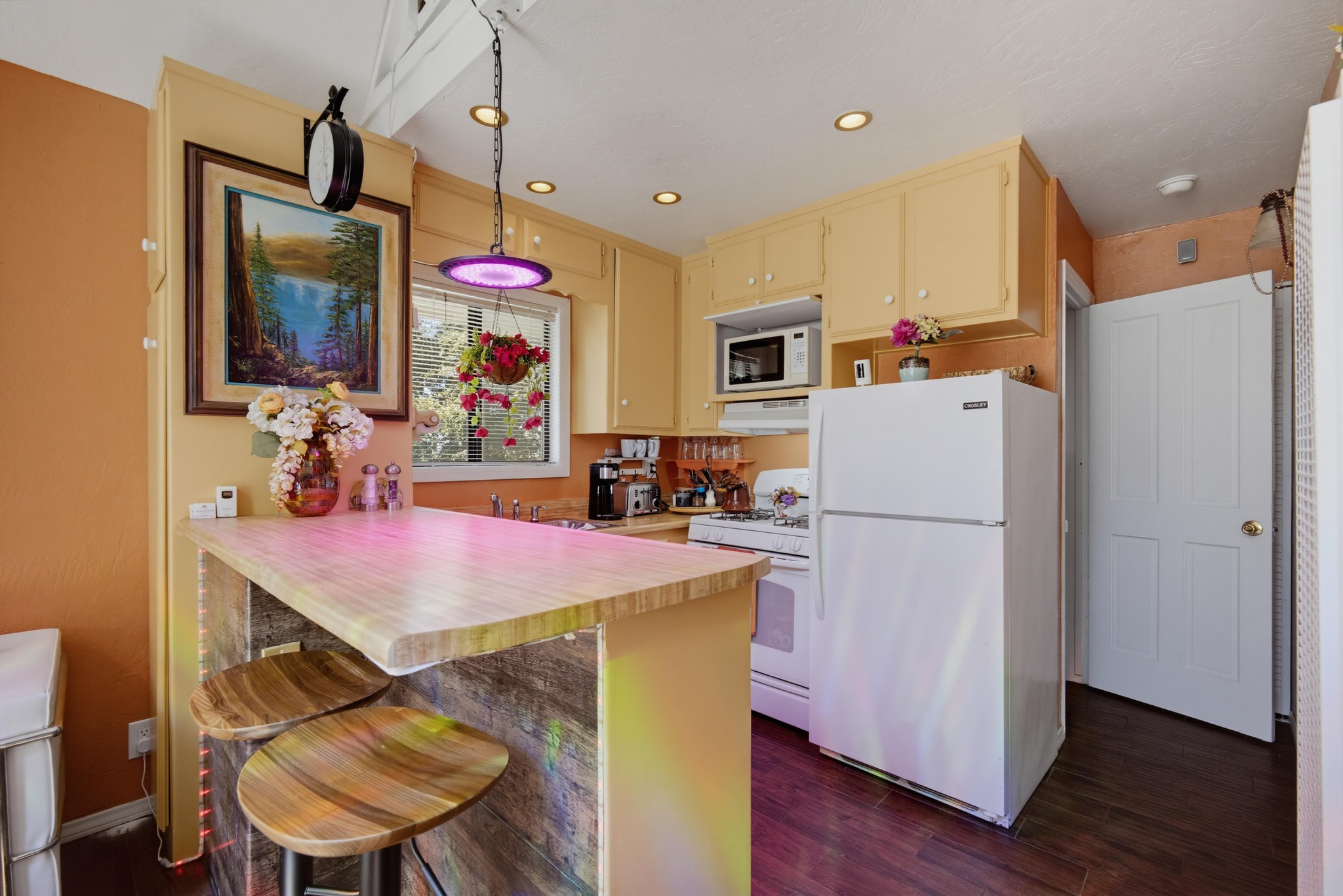 Virtual tour photo 13 of 44 for 789 Arosa Dr