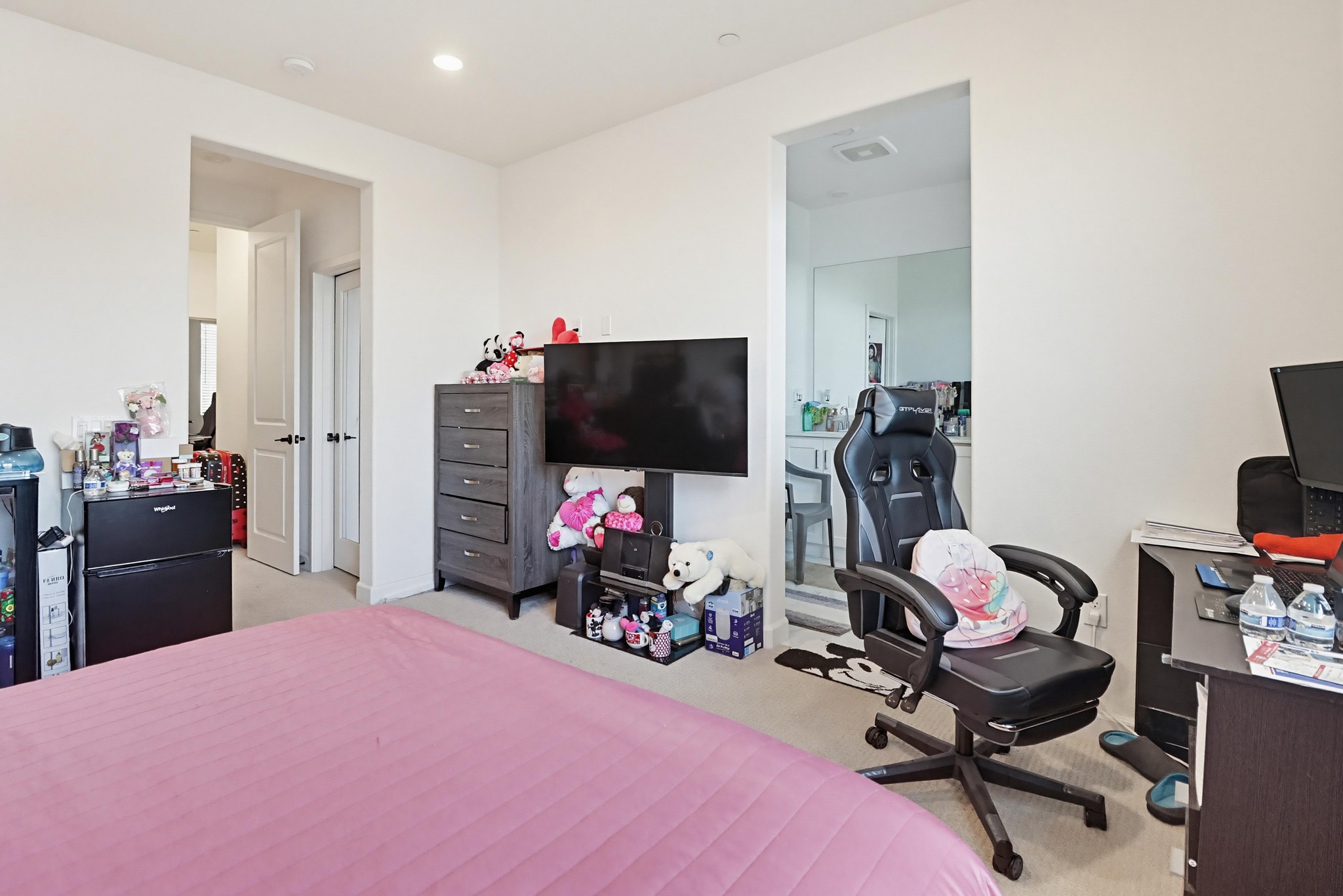 Virtual tour photo 33 of 45 for 789 Vada St #5