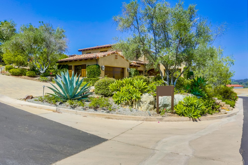 Virtual tour photo 4 of 114 for 7890 Coconut Grove Ct