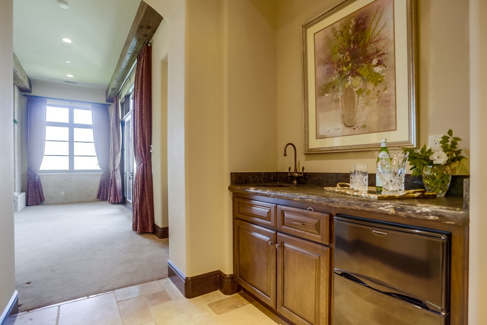 Virtual tour photo 44 of 114 for 7890 Coconut Grove Ct