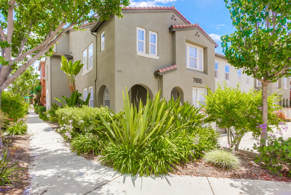 Virtual tour photo 1 of 41 for 7895 Via Belfiore UNIT 1