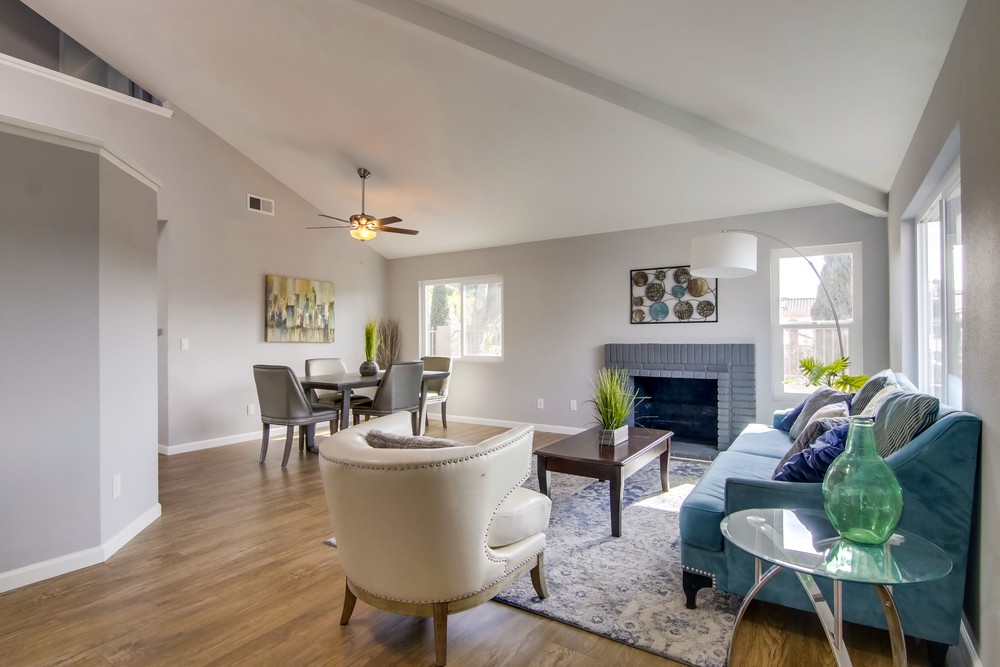 Virtual tour photo 7 of 61 for 79 Deep Dell Rd