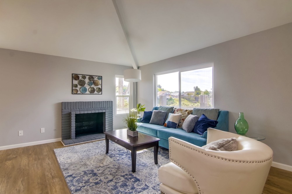 Virtual tour photo 9 of 61 for 79 Deep Dell Rd