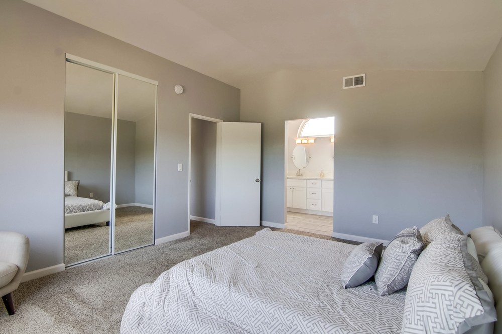 Virtual tour photo 38 of 61 for 79 Deep Dell Rd