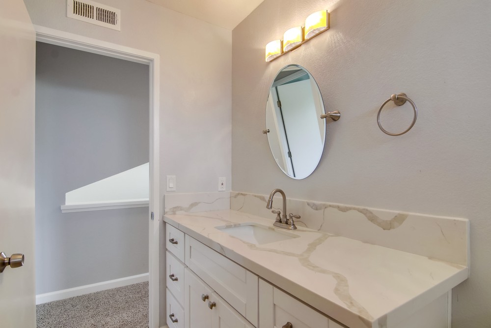 Virtual tour photo 51 of 61 for 79 Deep Dell Rd