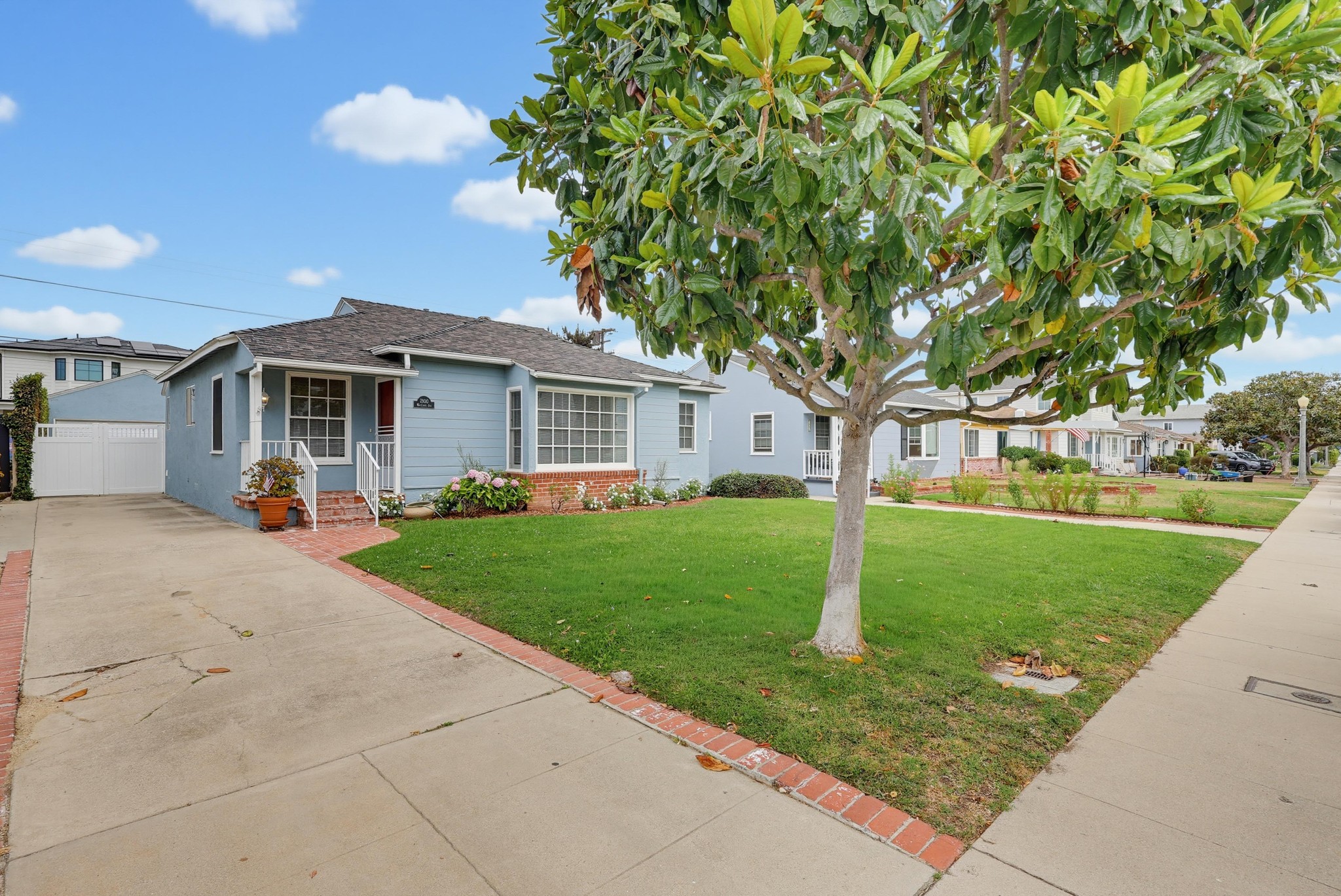 Virtual tour photo 1 of 62 for 7900 Westlawn Ave