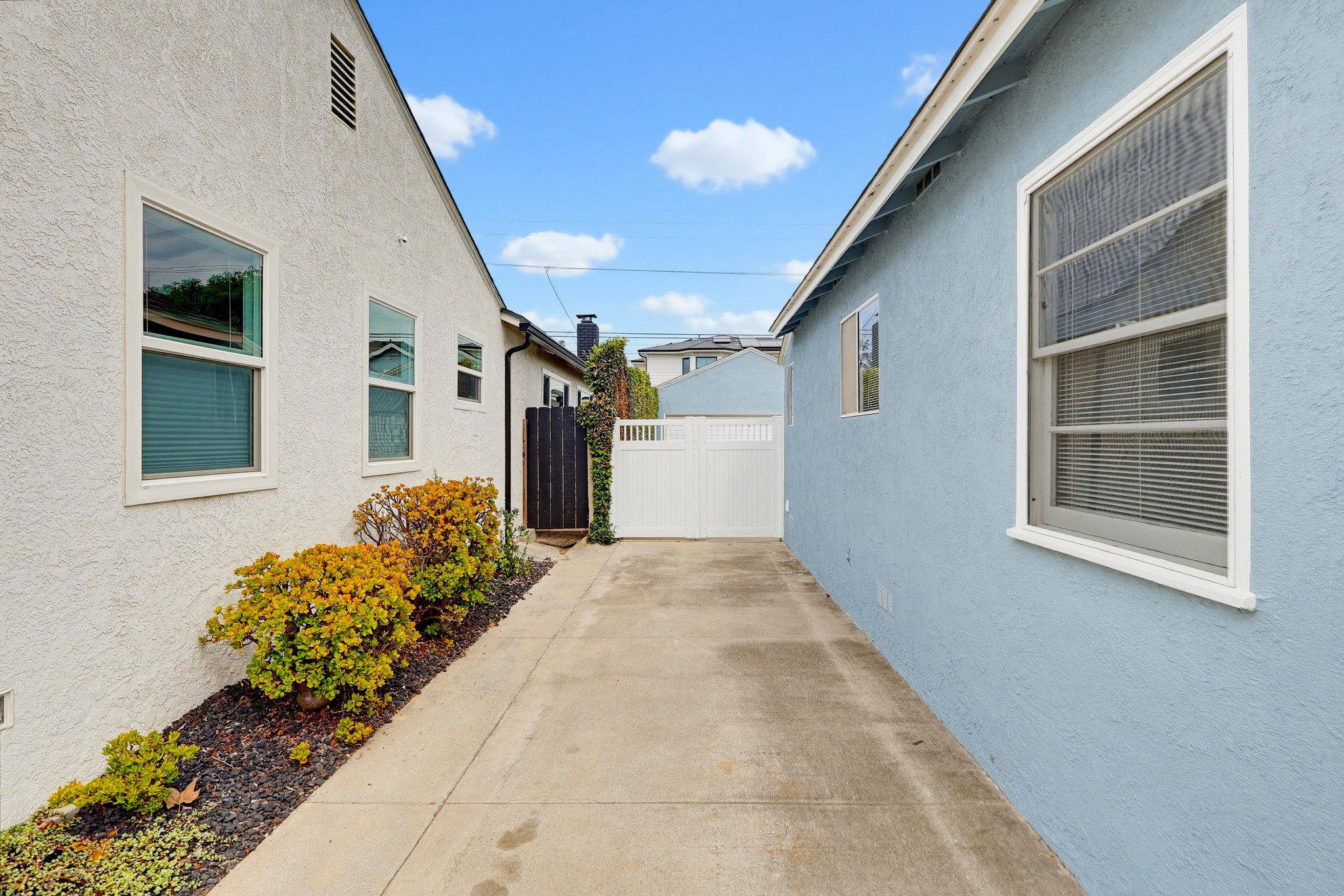 Virtual tour photo 6 of 62 for 7900 Westlawn Ave