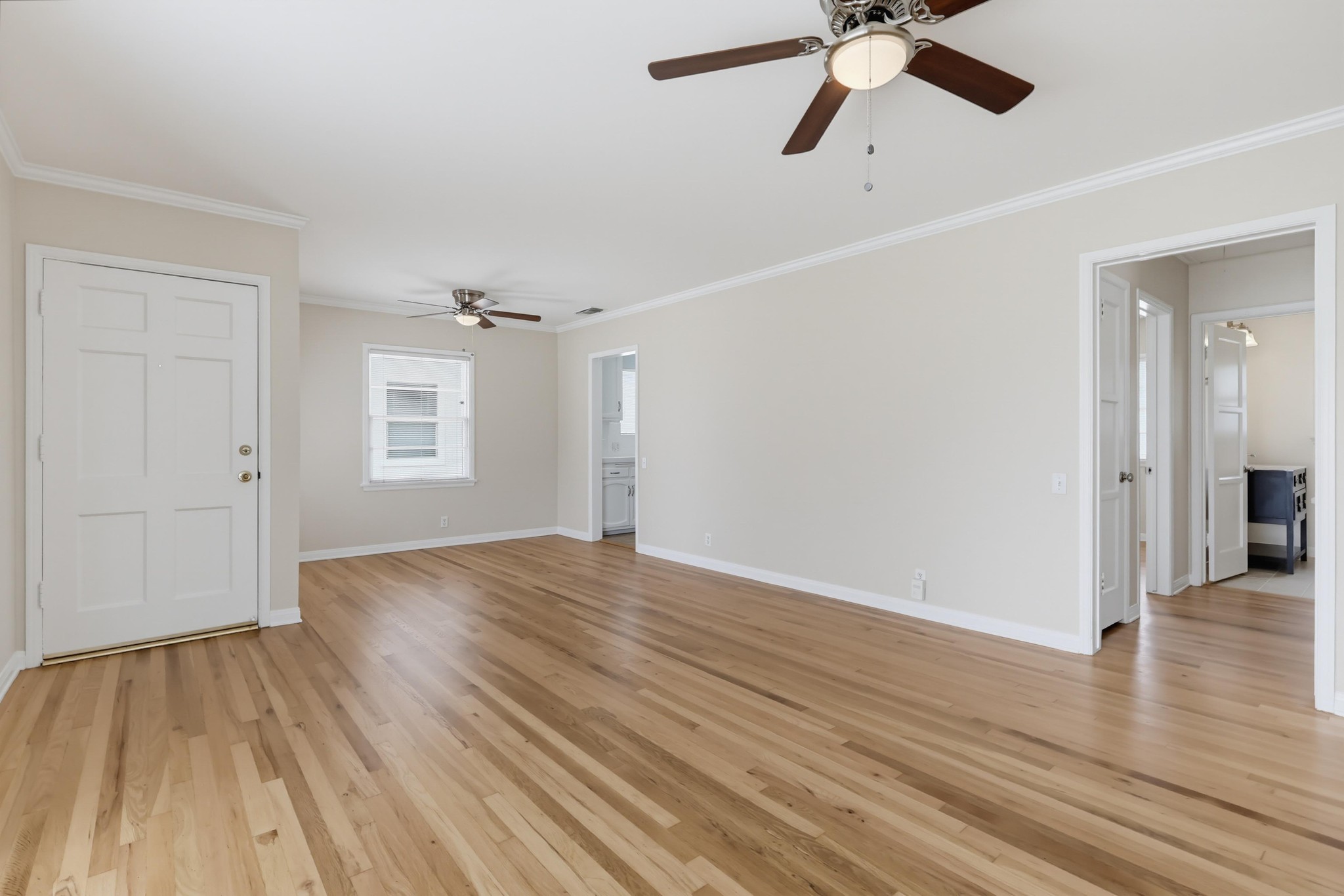 Virtual tour photo 13 of 62 for 7900 Westlawn Ave