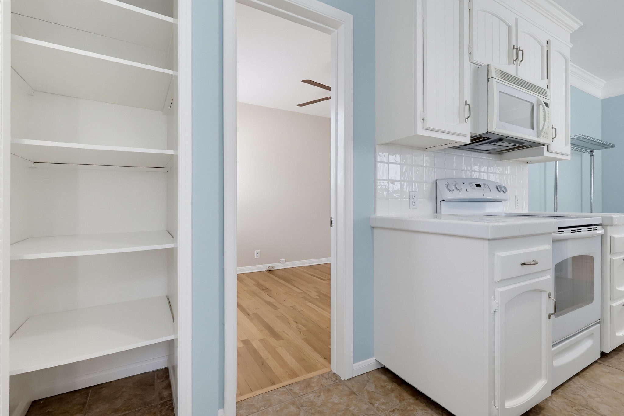 Virtual tour photo 23 of 62 for 7900 Westlawn Ave