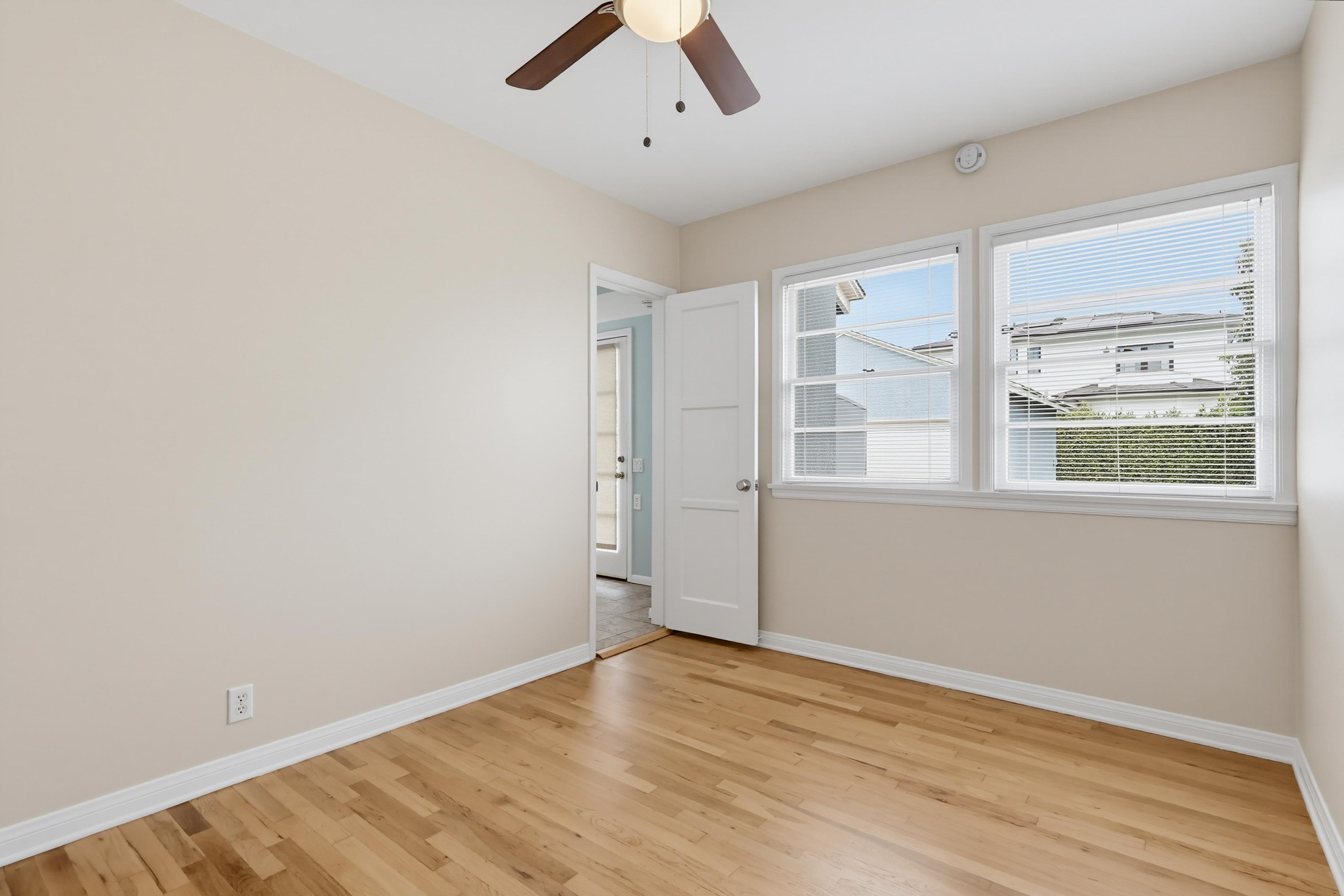 Virtual tour photo 30 of 62 for 7900 Westlawn Ave
