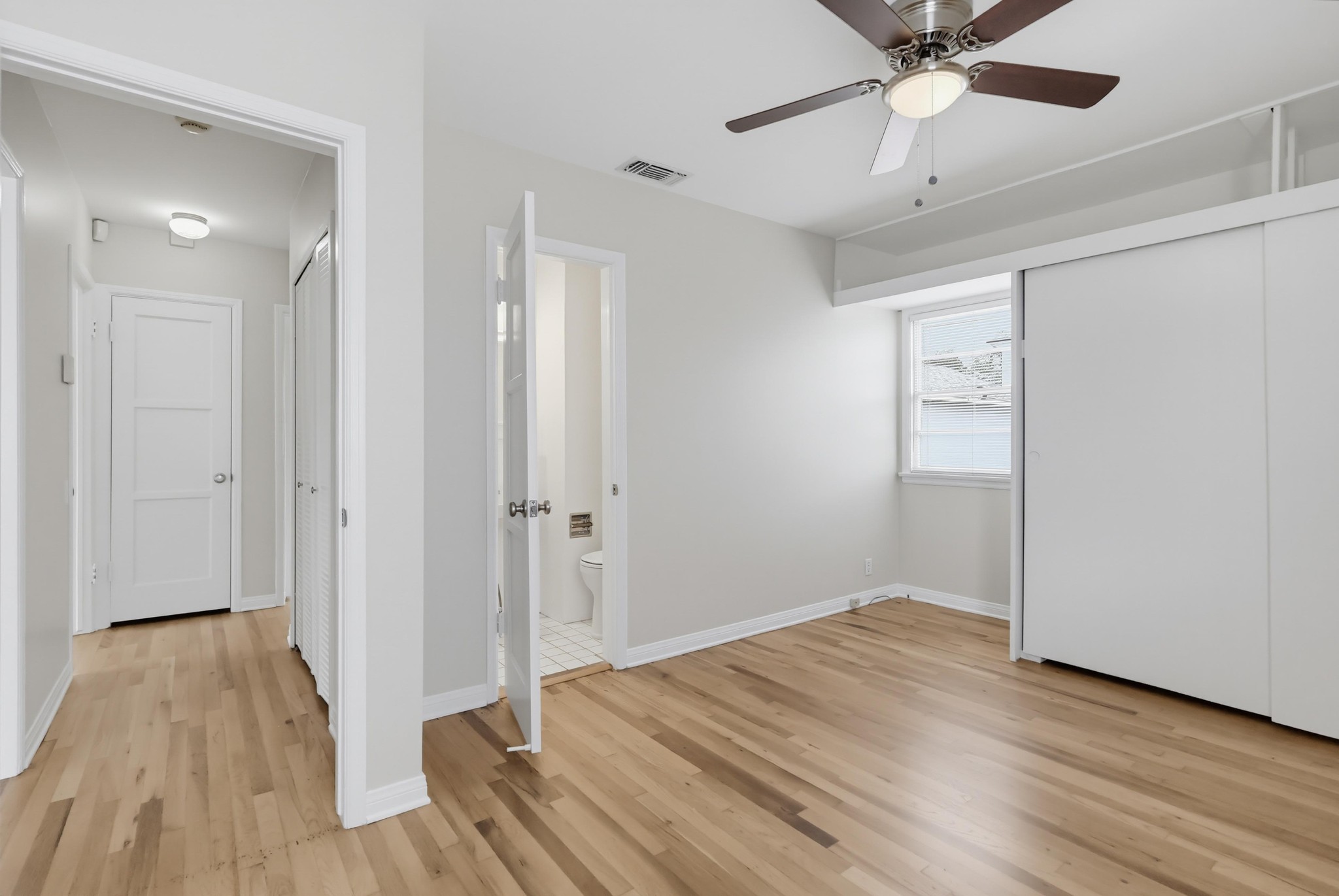 Virtual tour photo 46 of 62 for 7900 Westlawn Ave