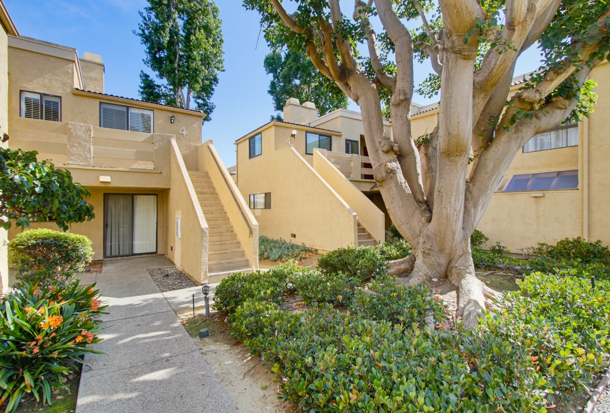 Virtual tour photo 5 of 45 for 7904 Caminito Dia Unit 4