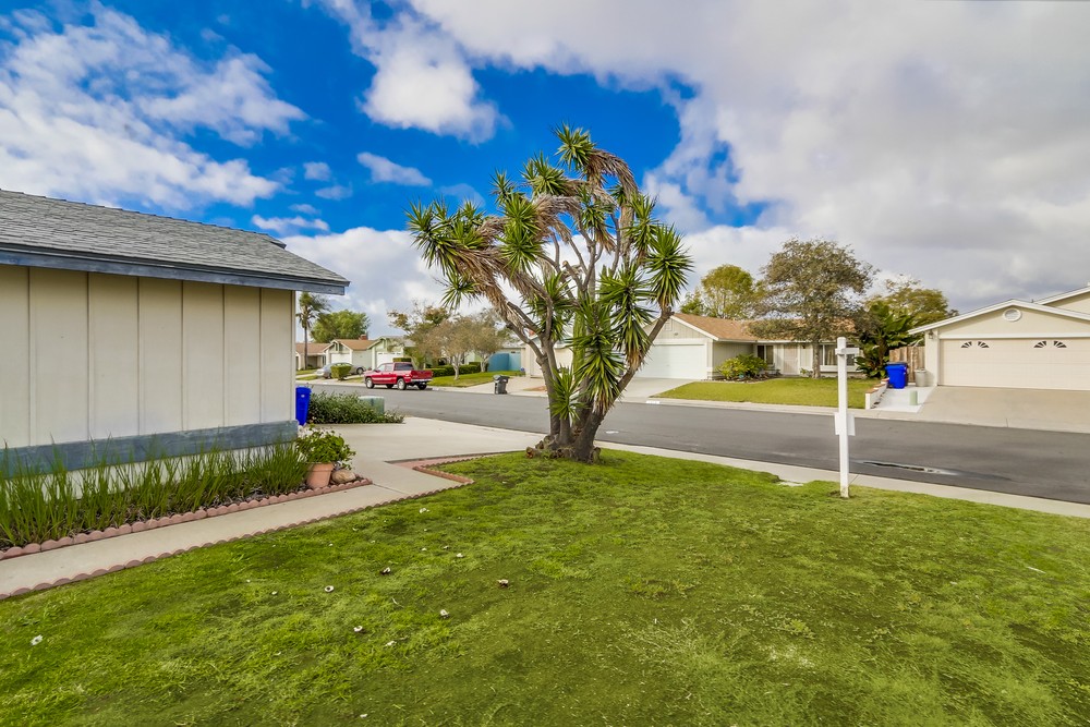 Virtual tour photo 6 of 54 for 7917 Hendricks Dr