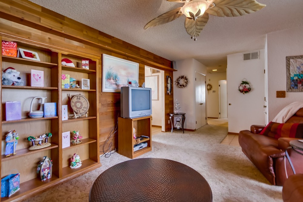 Virtual tour photo 11 of 54 for 7917 Hendricks Dr