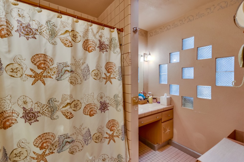 Virtual tour photo 29 of 54 for 7917 Hendricks Dr