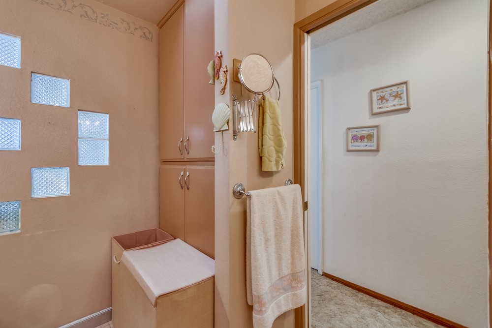 Virtual tour photo 31 of 54 for 7917 Hendricks Dr