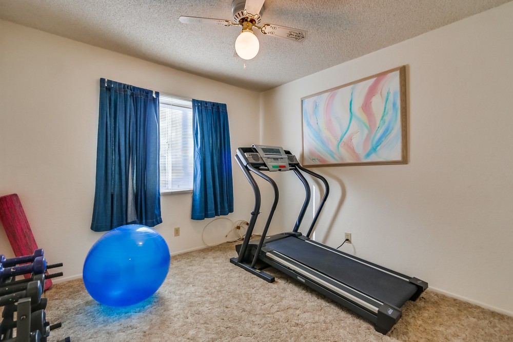 Virtual tour photo 38 of 54 for 7917 Hendricks Dr
