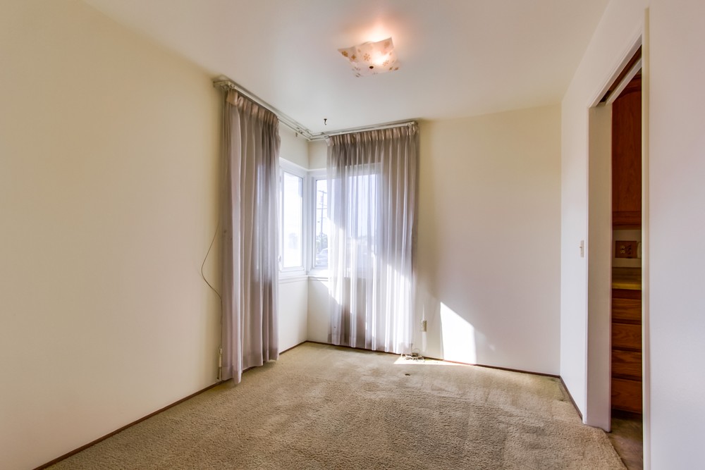Virtual tour photo 7 of 48 for 7922 Blue Jay Pl