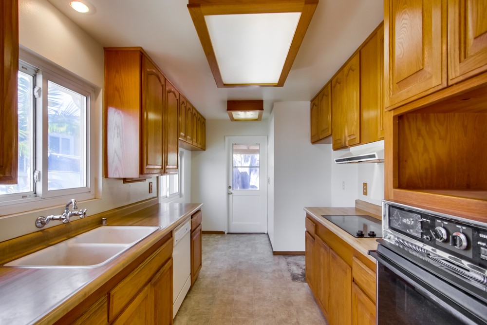 Virtual tour photo 9 of 48 for 7922 Blue Jay Pl