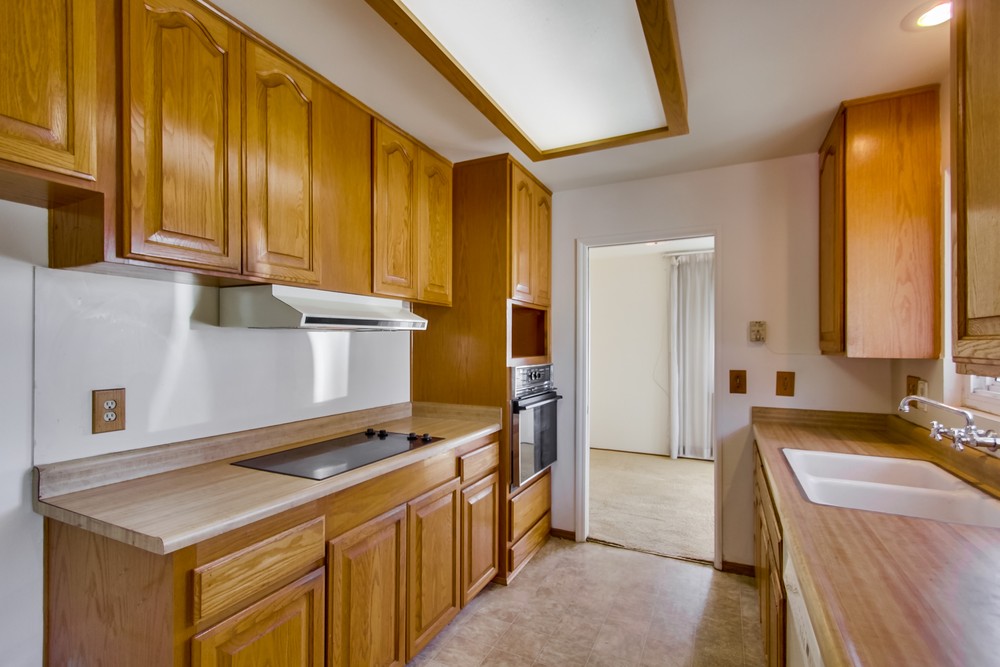 Virtual tour photo 11 of 48 for 7922 Blue Jay Pl