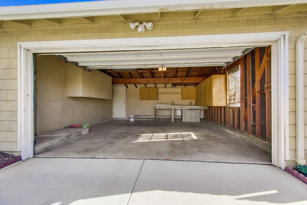 Virtual tour photo 34 of 48 for 7922 Blue Jay Pl
