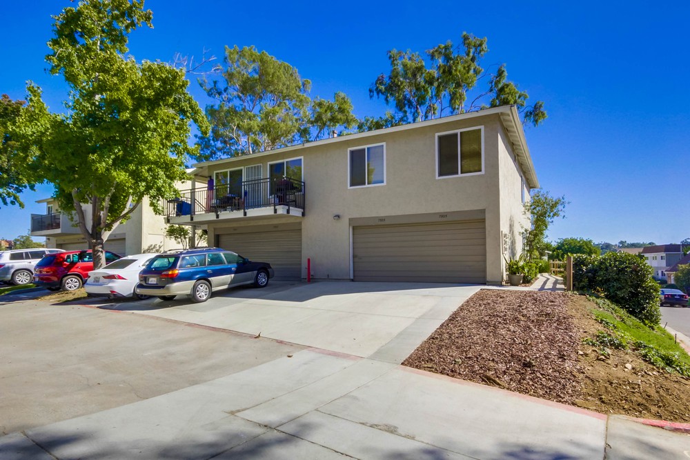 Virtual tour photo 1 of 35 for 7923 Camino Kiosco