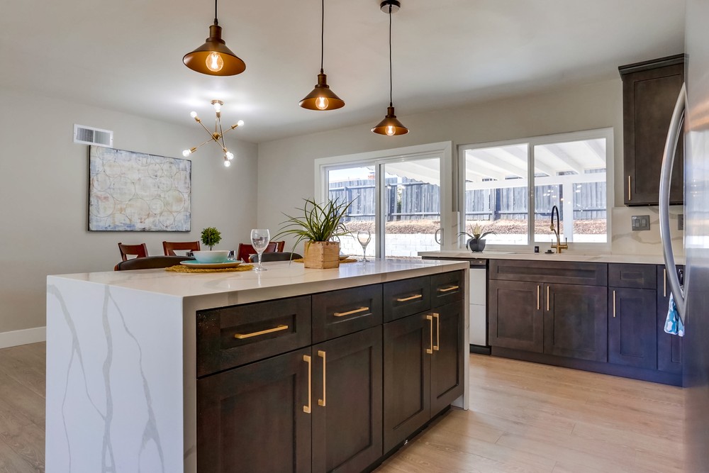 Virtual tour photo 15 of 33 for 7926 Flanders Dr