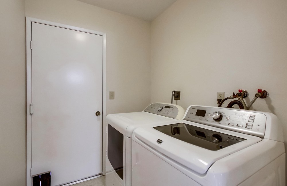 Virtual tour photo 25 of 29 for 7928 Bacadi Dr