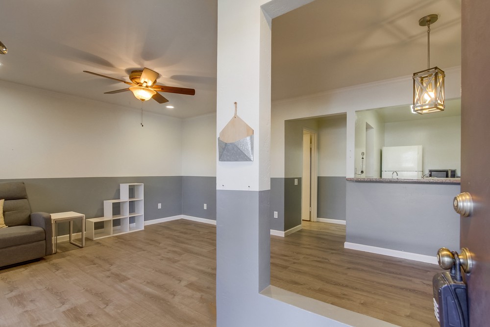 Virtual tour photo 5 of 61 for 7932 Mission Center Ct K