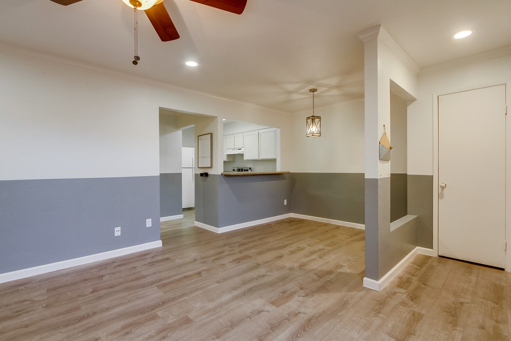 Virtual tour photo 6 of 61 for 7932 Mission Center Ct K