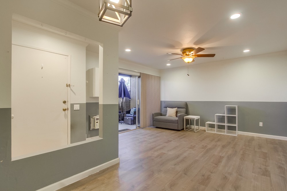 Virtual tour photo 9 of 61 for 7932 Mission Center Ct K