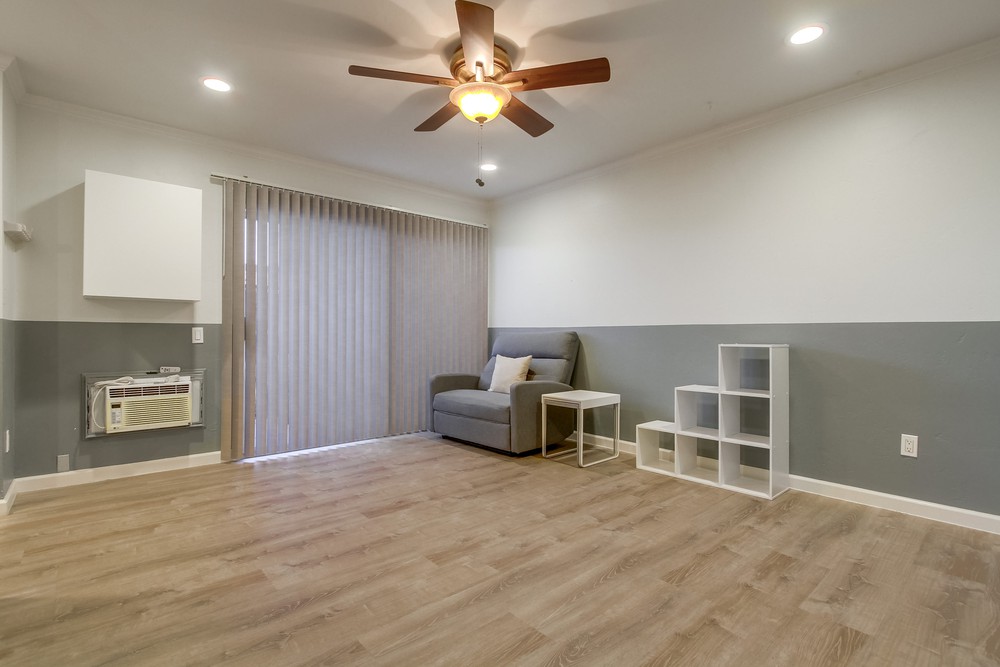 Virtual tour photo 10 of 61 for 7932 Mission Center Ct K