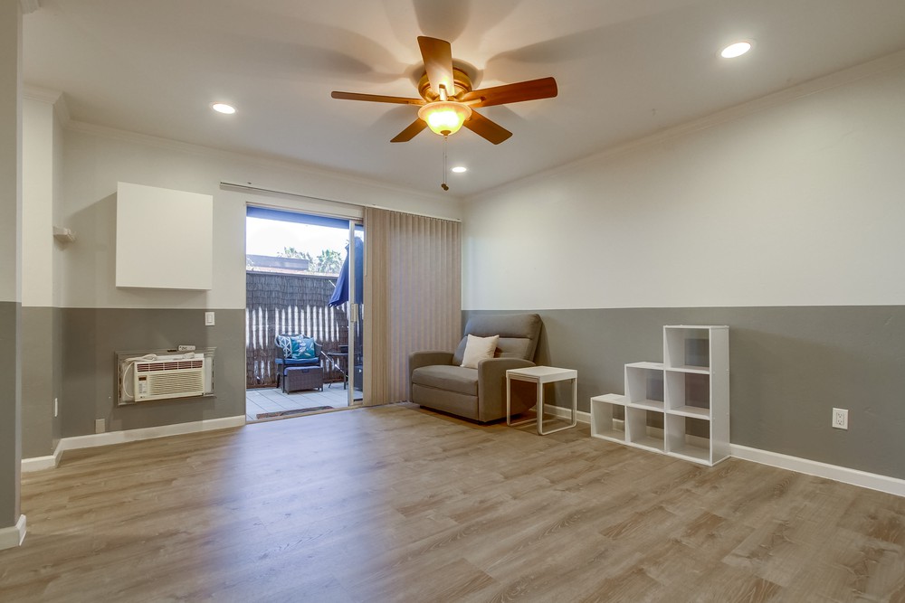 Virtual tour photo 11 of 61 for 7932 Mission Center Ct K