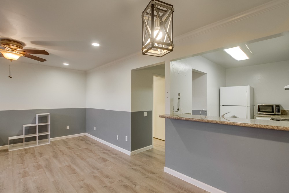 Virtual tour photo 15 of 61 for 7932 Mission Center Ct K