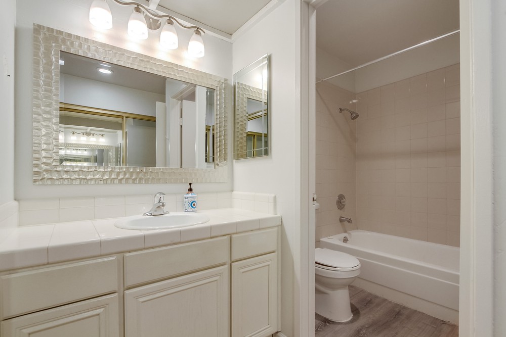 Virtual tour photo 22 of 61 for 7932 Mission Center Ct K
