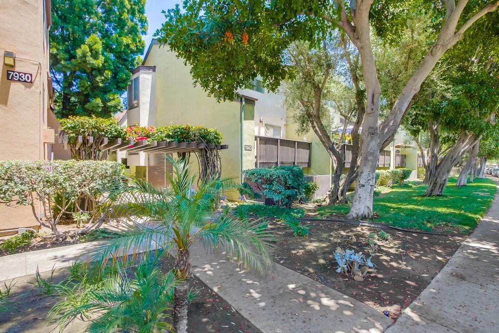 Virtual tour photo 55 of 61 for 7932 Mission Center Ct K