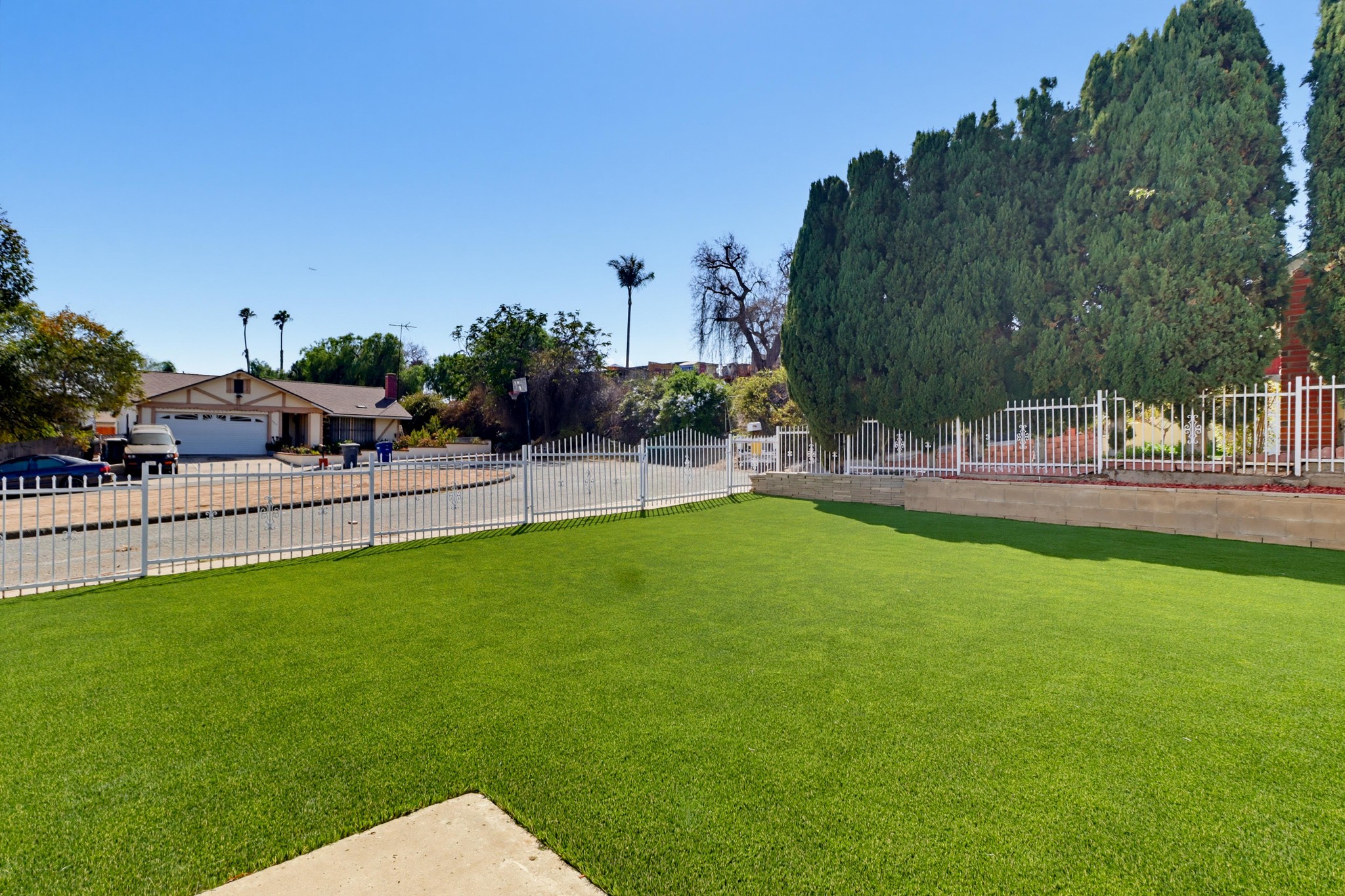 Virtual tour photo 8 of 43 for 7934 Blossom Ln