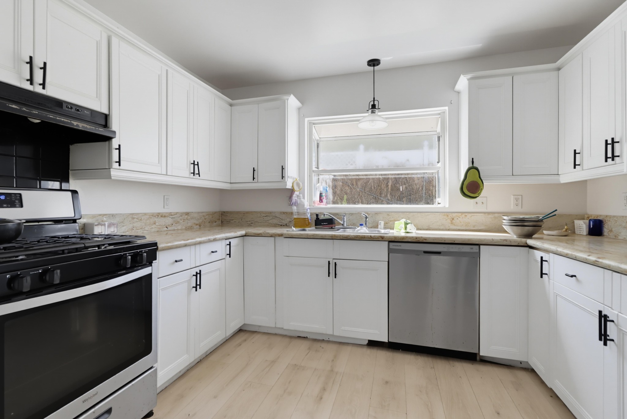 Virtual tour photo 14 of 43 for 7934 Blossom Ln