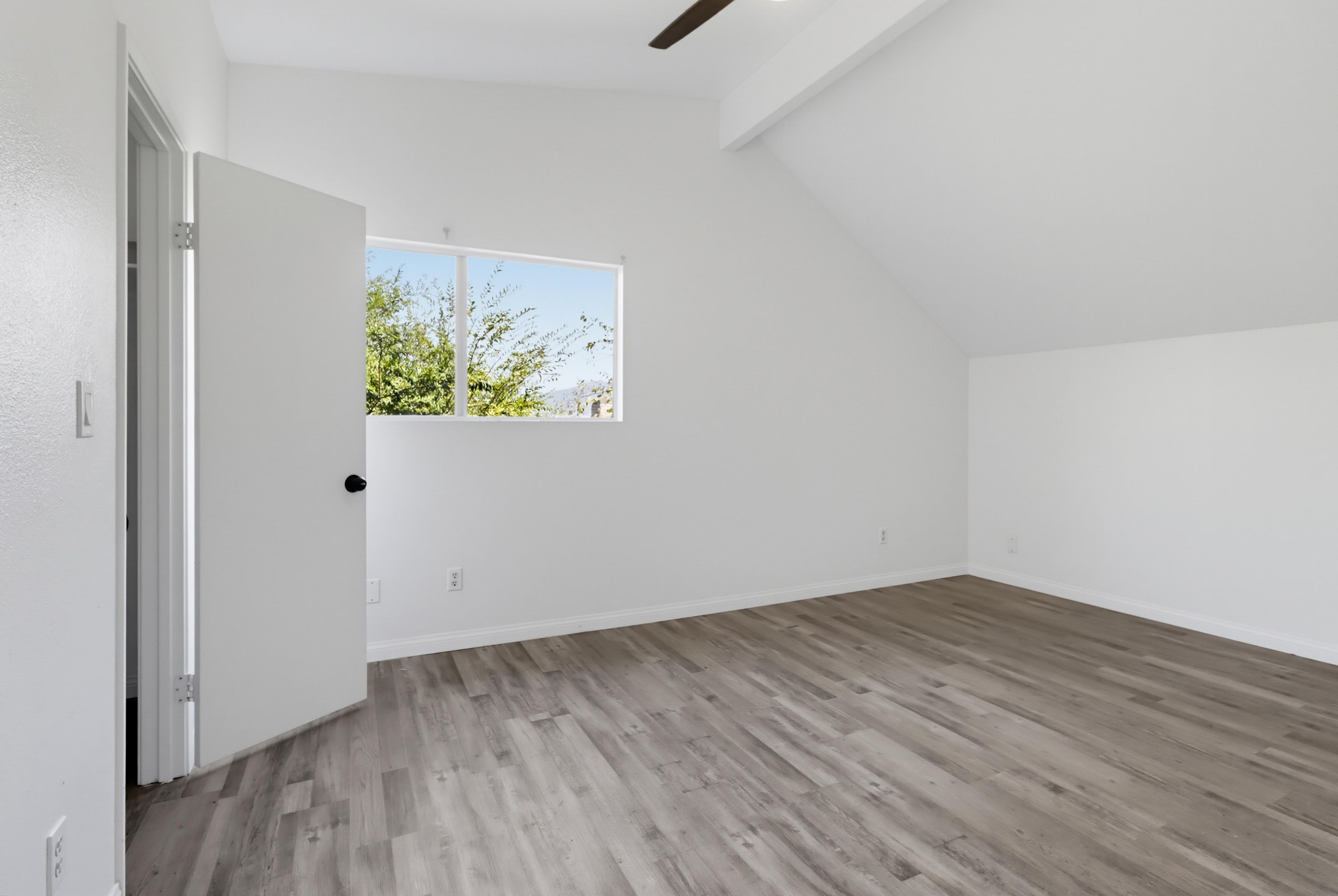 Virtual tour photo 20 of 43 for 7934 Blossom Ln