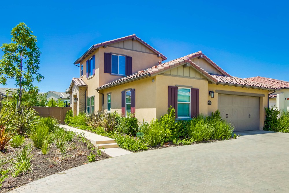 Virtual tour photo 1 of 43 for 7936 Lusardi Creek Ln