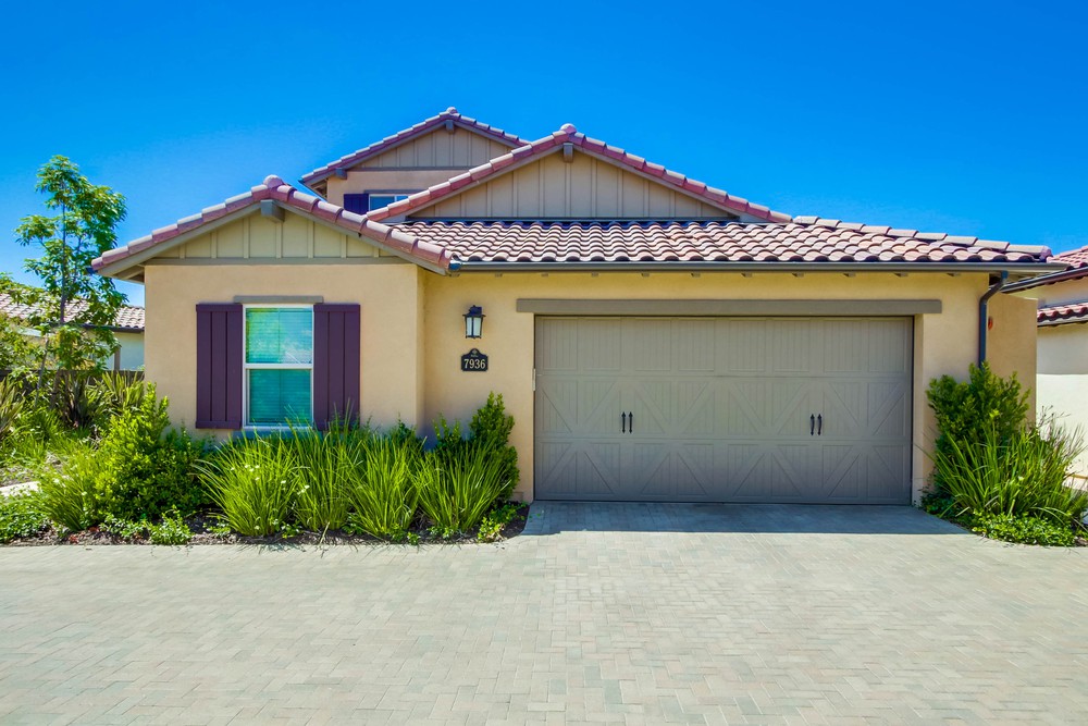 Virtual tour photo 3 of 43 for 7936 Lusardi Creek Ln
