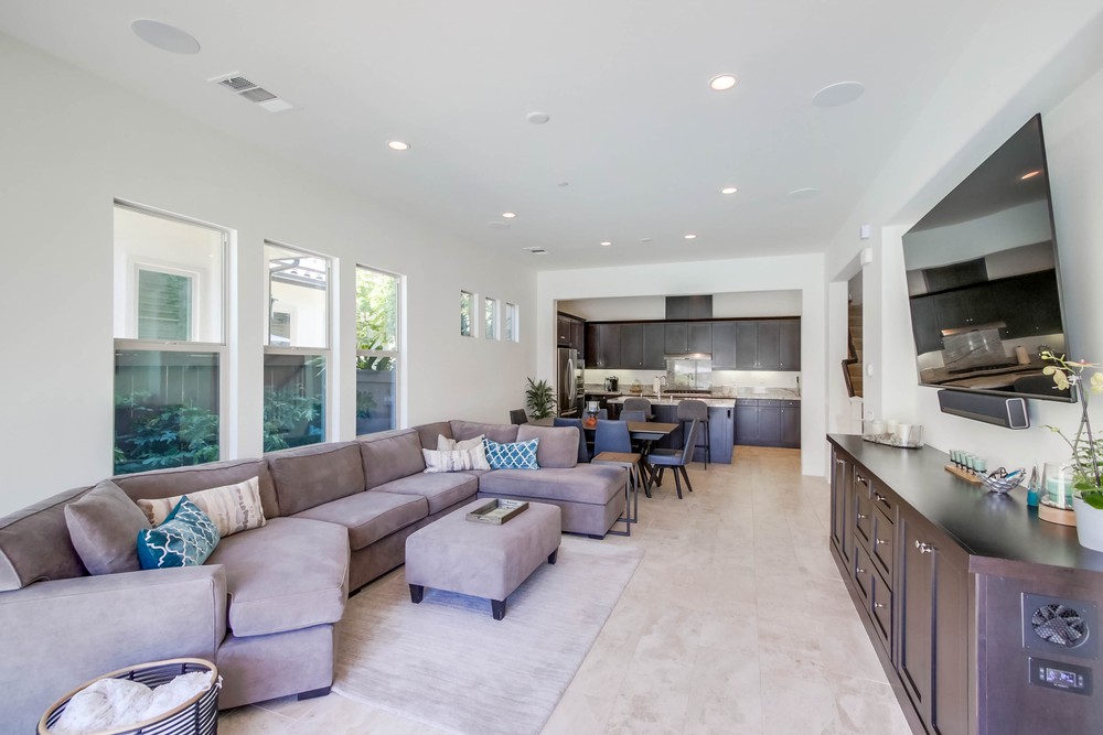 Virtual tour photo 8 of 43 for 7936 Lusardi Creek Ln