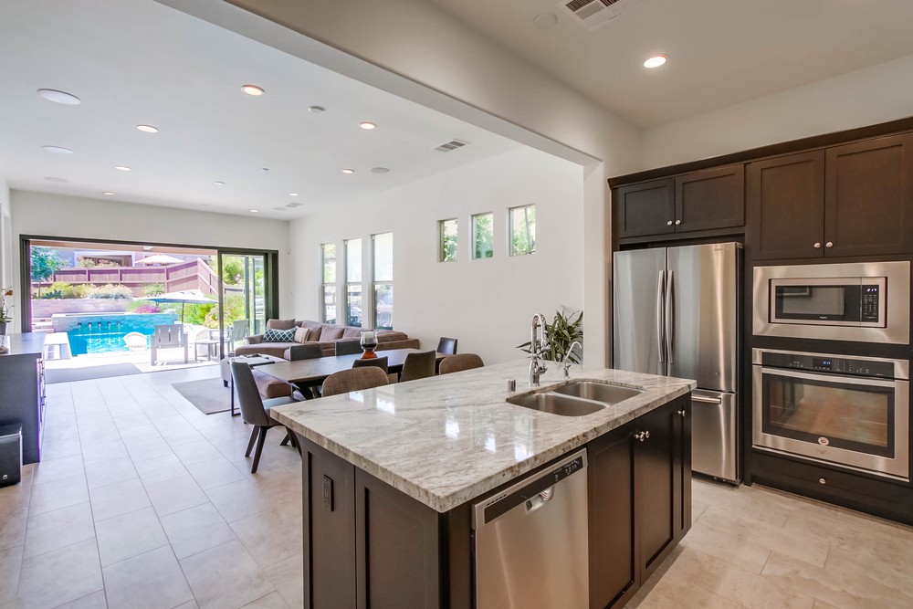 Virtual tour photo 13 of 43 for 7936 Lusardi Creek Ln