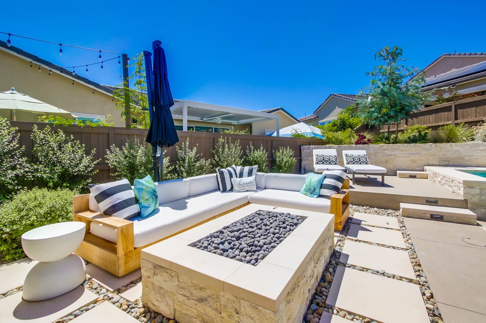 Virtual tour photo 37 of 43 for 7936 Lusardi Creek Ln