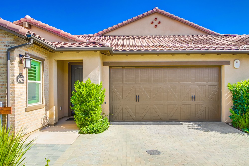 Virtual tour photo 3 of 54 for 7942 Lusardi Creek Ln