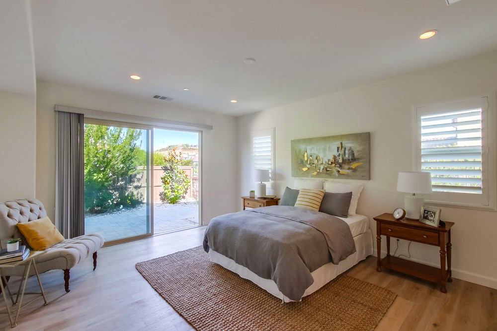 Virtual tour photo 17 of 54 for 7942 Lusardi Creek Ln