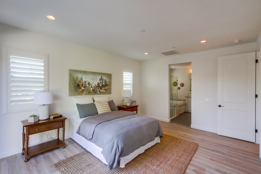 Virtual tour photo 18 of 54 for 7942 Lusardi Creek Ln