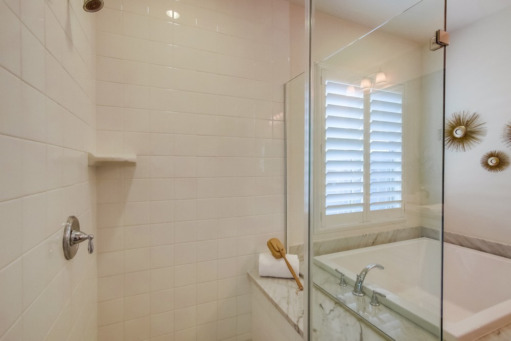 Virtual tour photo 23 of 54 for 7942 Lusardi Creek Ln
