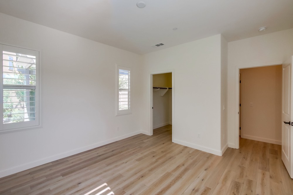 Virtual tour photo 29 of 54 for 7942 Lusardi Creek Ln
